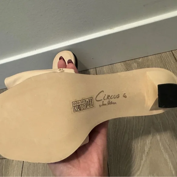 New ✨ Circus by Sam SLADE SUMMER SAND/SUPER SOFT NAPPA - 8.5 / M - Picture 3 of 4